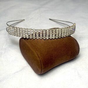 Silver Color Five Row Rhinestone Cluster Headband